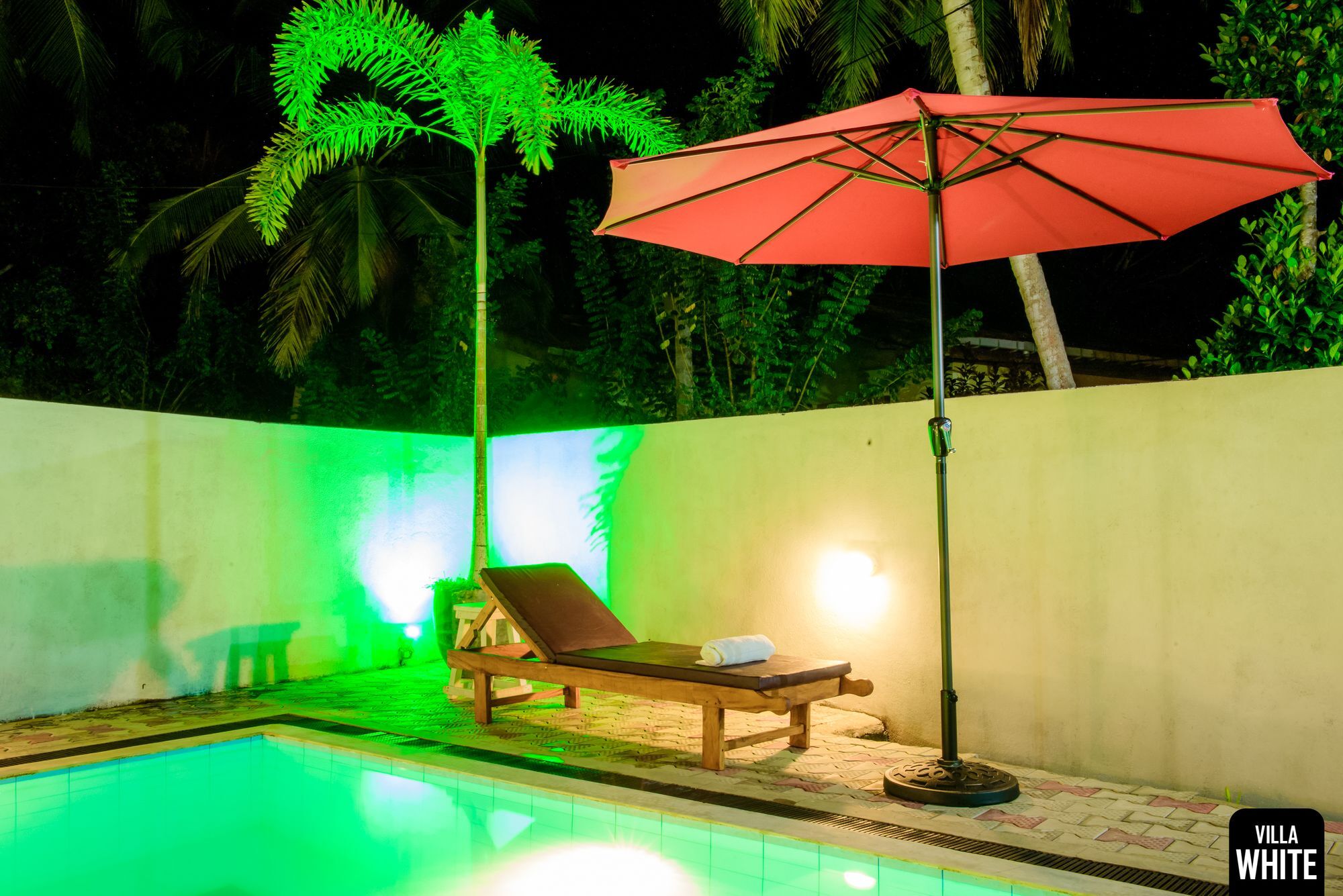Villa White Хикадува Екстериор снимка
